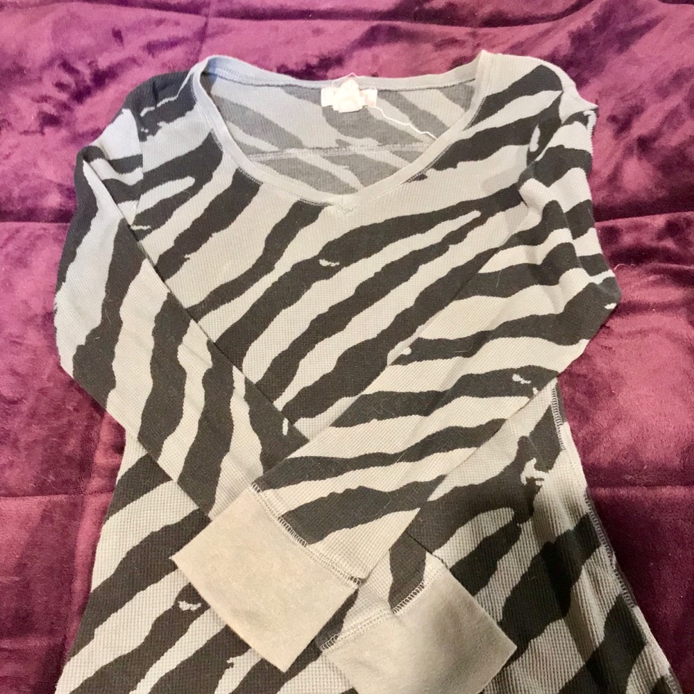 Animal print thermal long sleeve shirt